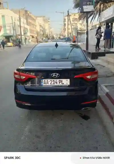 Hyundai Sonata 2015 à Dakar - Vue 1