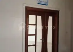 Appartement F3 à Usage Professionnel en Bordure de la VDN