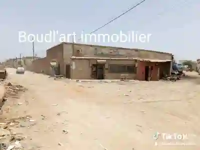 Terrain 2000m 2 Han bel air à Dakar