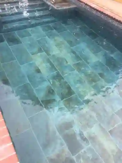 Carreaux Piscine Bali Green Espagnol à Dakar