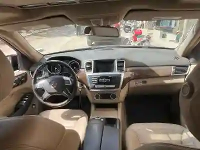 Mercedes Ml380 CDI 2013 à Dakar - Vue 1