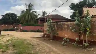 Villa à Vendre à Saly Sénégal à Thies - Vue 1