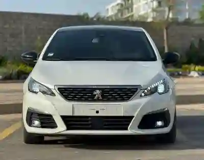 Peugeot 308gt 2020 Venant à Dakar