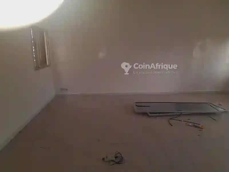 Location Appartement F4 au Mariste - Vue 4