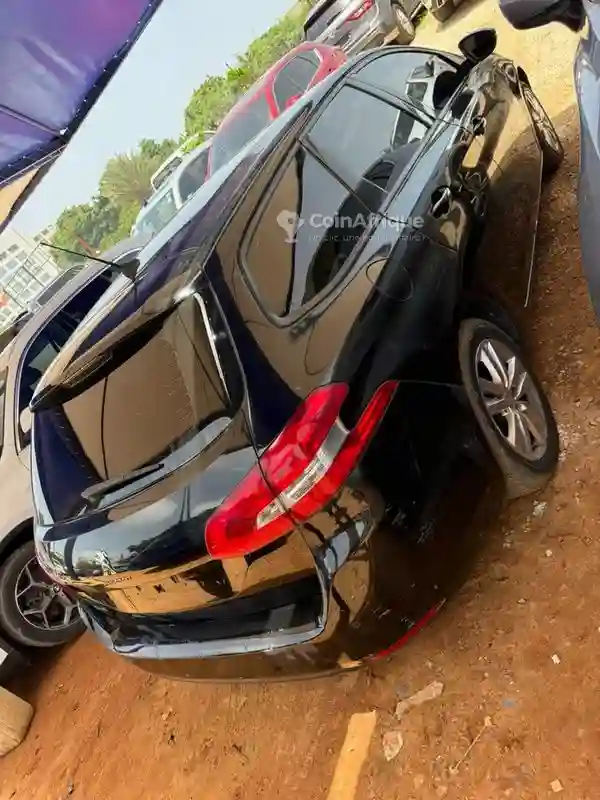 Peugeot 308 2017 - Vue 5