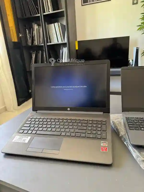 PC HP Ryzen 5 Gamer SSD 256gb ram 8gb - Vue 4