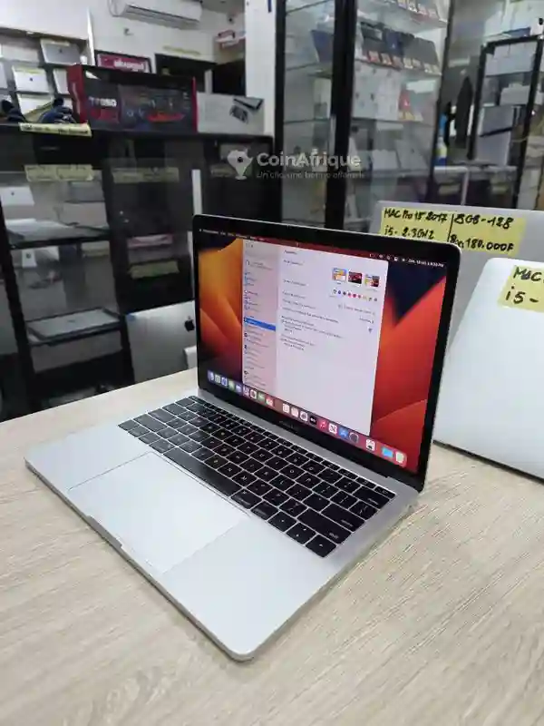 PC Macbook pro 2017 13 Pouce - Vue 3