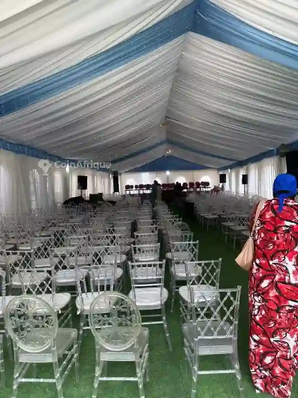 Location Bâche Plus Chaises