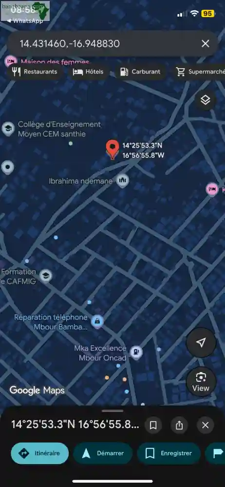 Terrain de 300 Mètres Carrés à Vendre à M - Vue 1