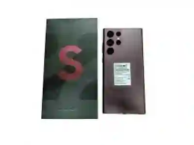 Samsung Galaxy S22 Ultra à Dakar