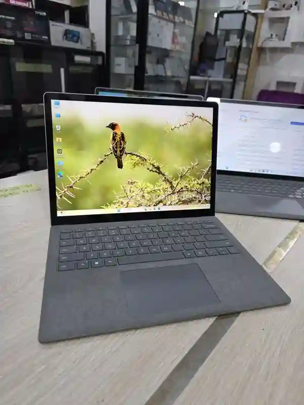 Surface Laptop 4 i7 16G 512go - Vue 1