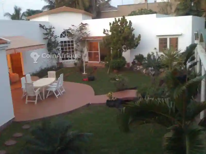 Vente Villa 1000m² Ngor Almadies - Vue 4