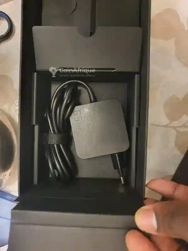 Asus rog Strix Ally x - Vue 1