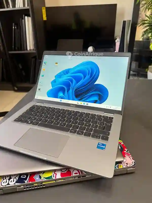 Dell i5 11th gen 3ghz 16gb ram SSD Nvme 256gb - Vue 1