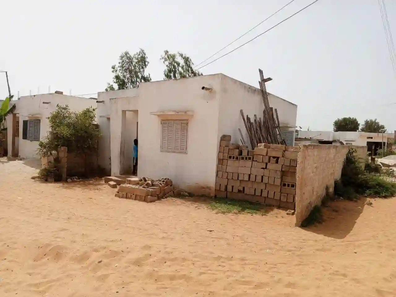 A VENDRE MAISON F2 CITE COMICO BAMBILOR TITRE FONCIER SENEGAL