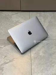 Macbook Air M1 2020