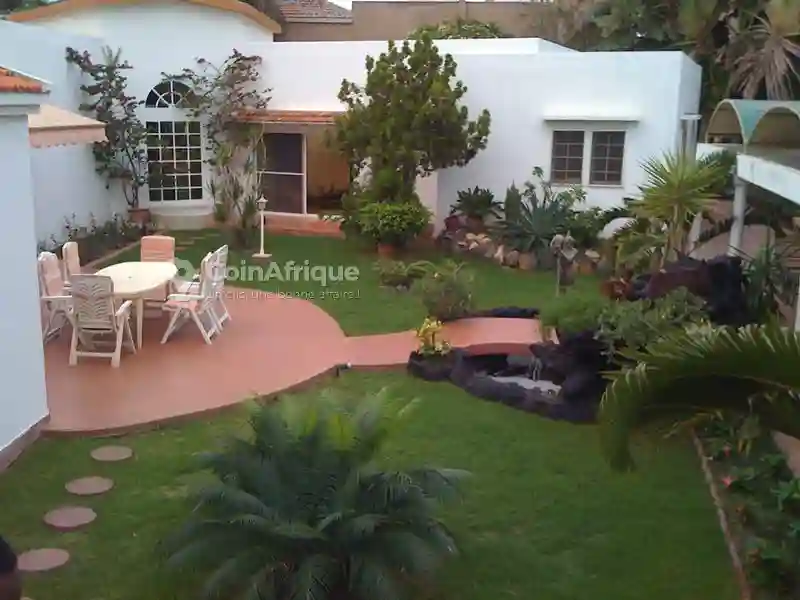 Vente Villa 5 Pièces à Ngor Almadies - Vue 3