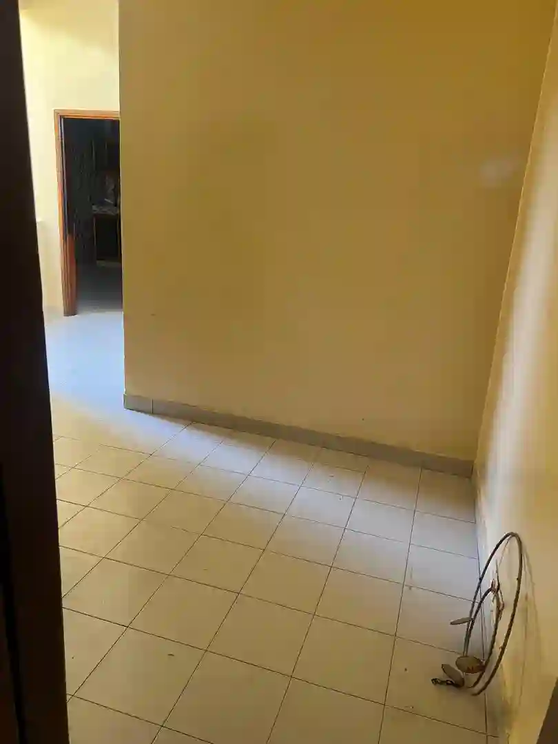 Appartement sis liberté 6 camp pénal