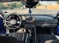 Hyundai Elantra 2021 Venant à Dakar