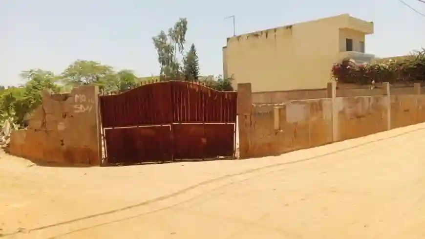 Terrain 685 Mètres Carrés à Vendre à Saly Sénégal - Vue 1