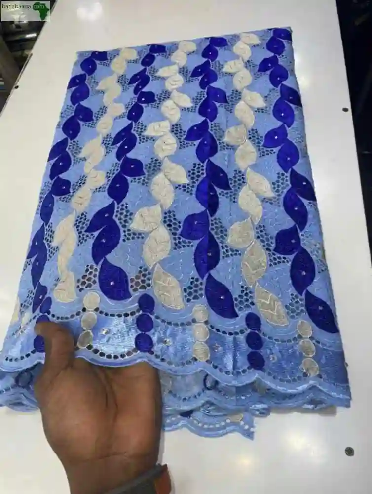 Nous Sommes à Votre Disposition Pour vos tis