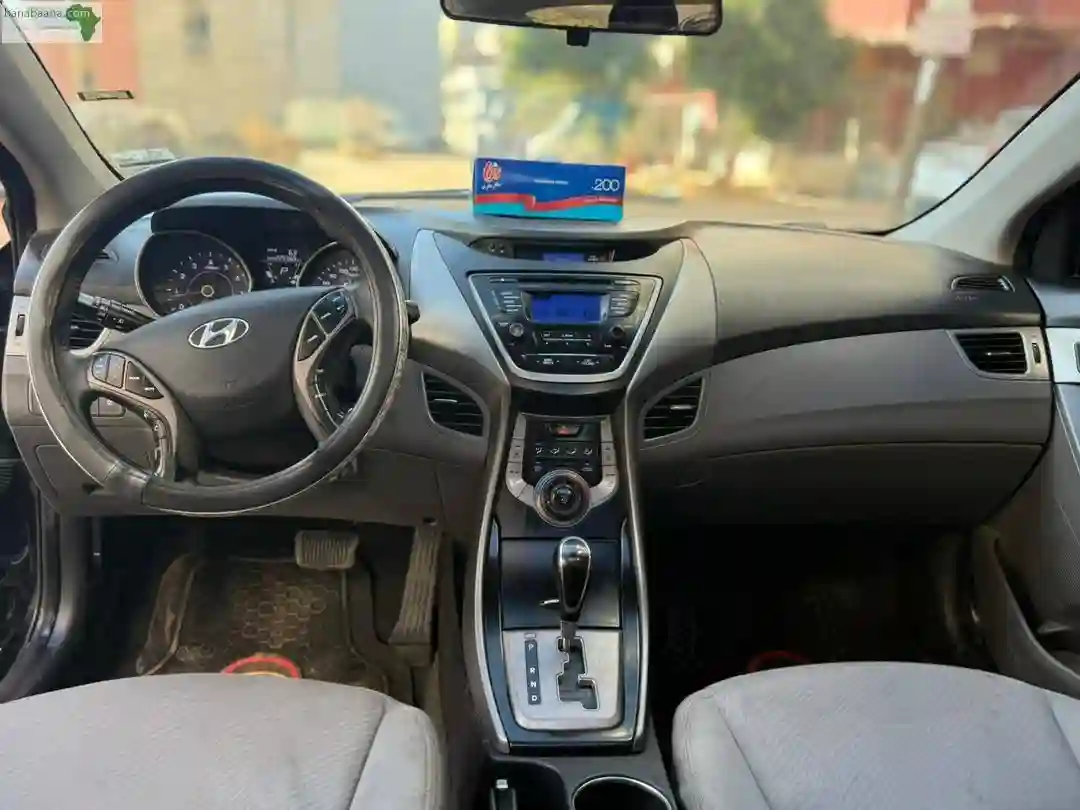 Offre A Saisir Hyundai Elantra 2013 - Vue 3