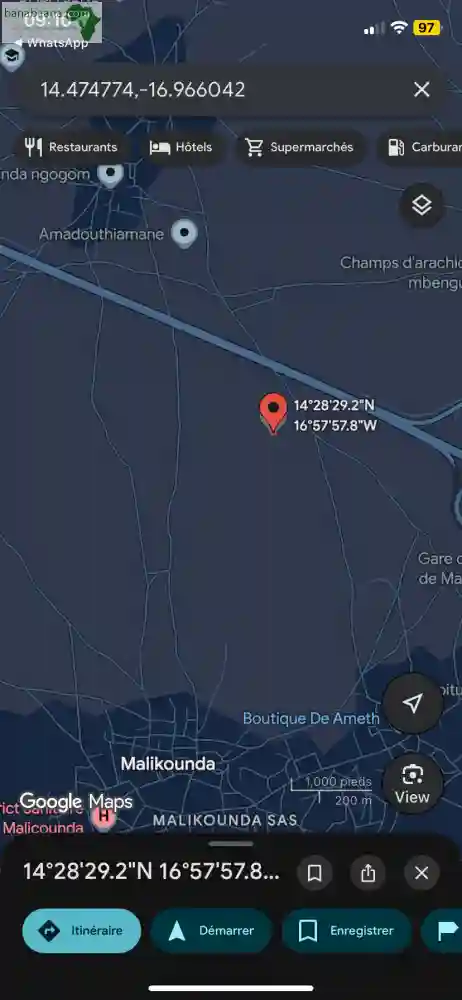 Terrain de 300 Mètres Carrés à Vendre à M - Vue 1