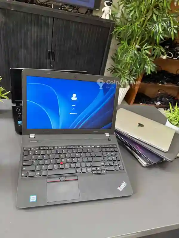 Lenovo i5 6th 500gb ram 16gb - Vue 1