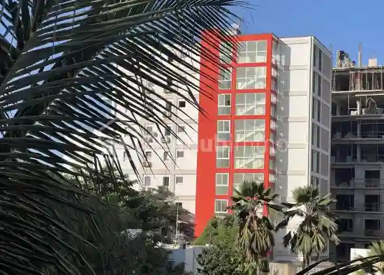 Bureau à Louer au Point E - Vue 1