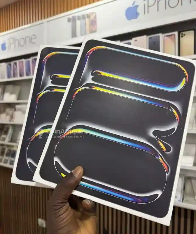 Ipad pro m5 13pouces 256gb Scelle Wifi - Vue 1