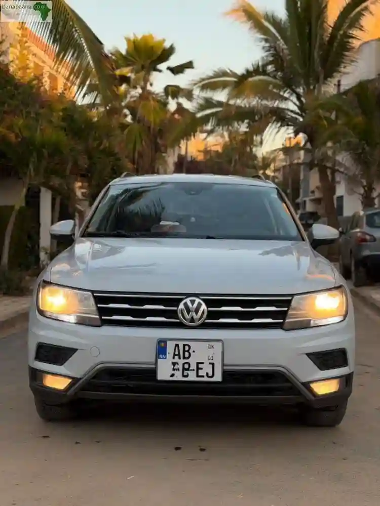Volkswagen Tiguan 2019 Très bon État - Vue 1