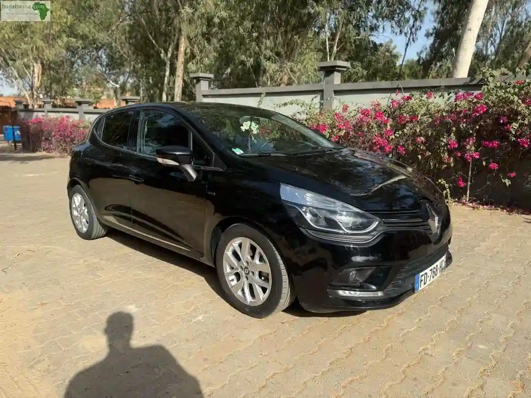 Renault Clio 4 Limited - Vue 1