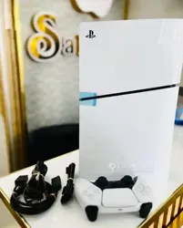 Ps5 Slim 1t Avec une Manette Scellé