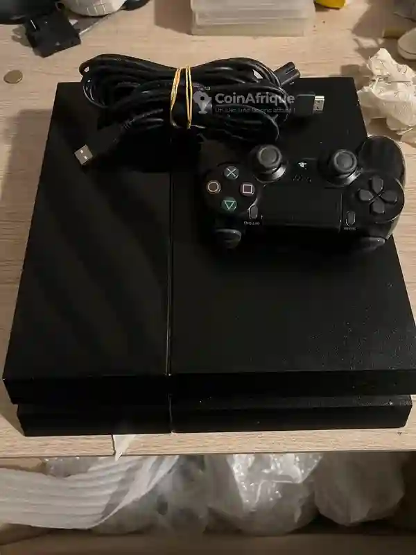 Playstation 4 - Vue 1
