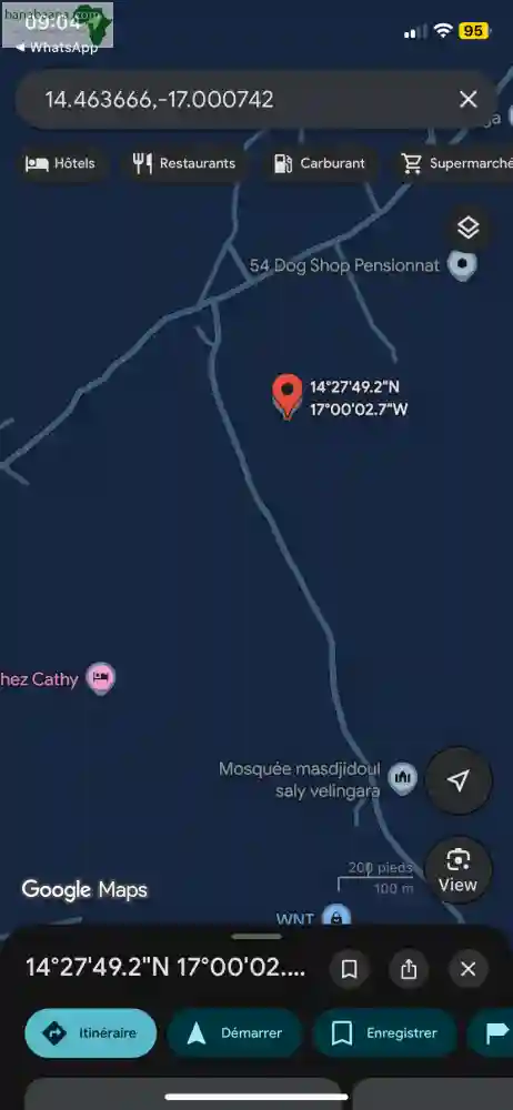 Terrain de 225 Mètres Carrés à Saly Séné - Vue 1