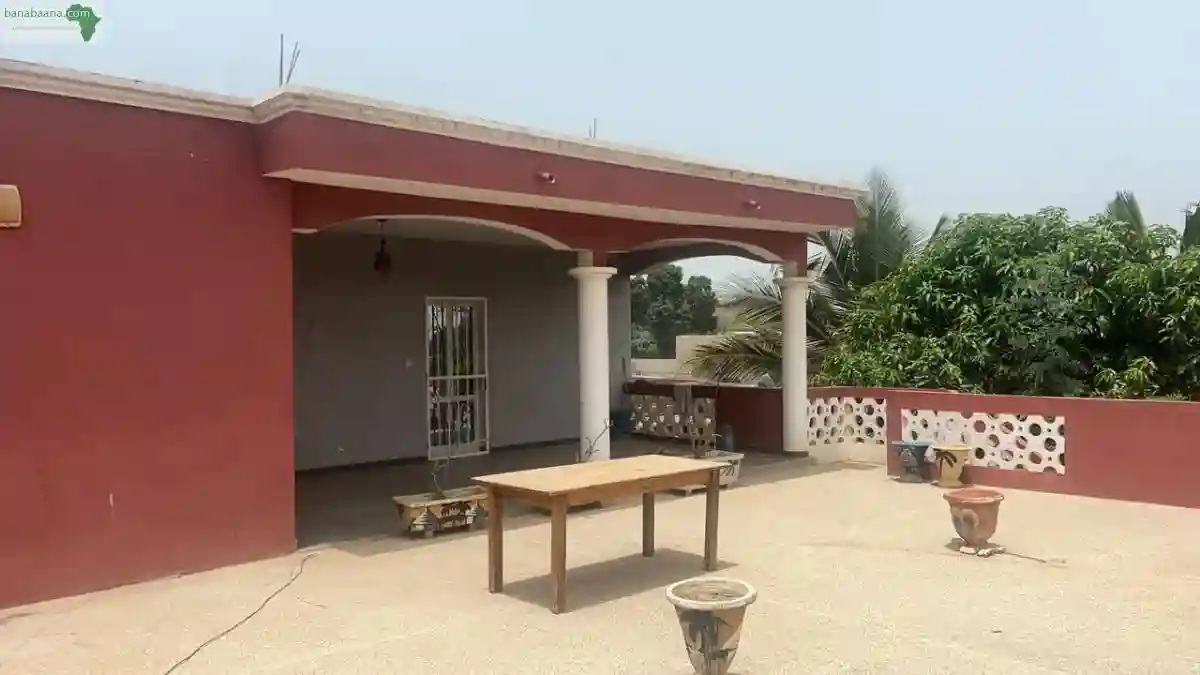 Villa à Vendre à Gandigal Sénégal - Vue 2