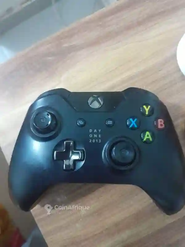 Manette Xbox one one s et Series x - Vue 1