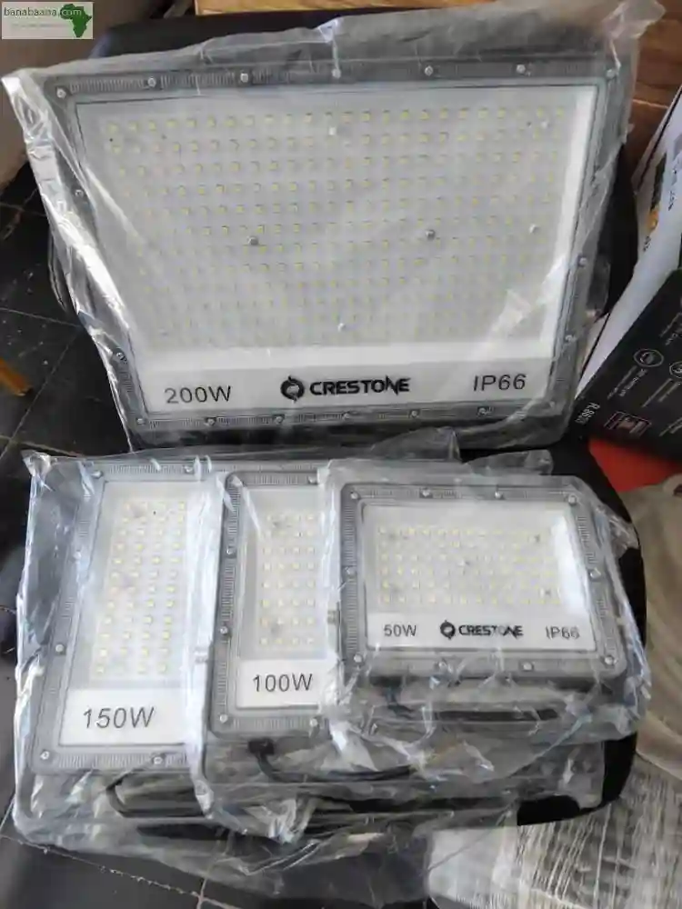 Projecteur LED Electrique Ip66 AU Senegal - Vue 1