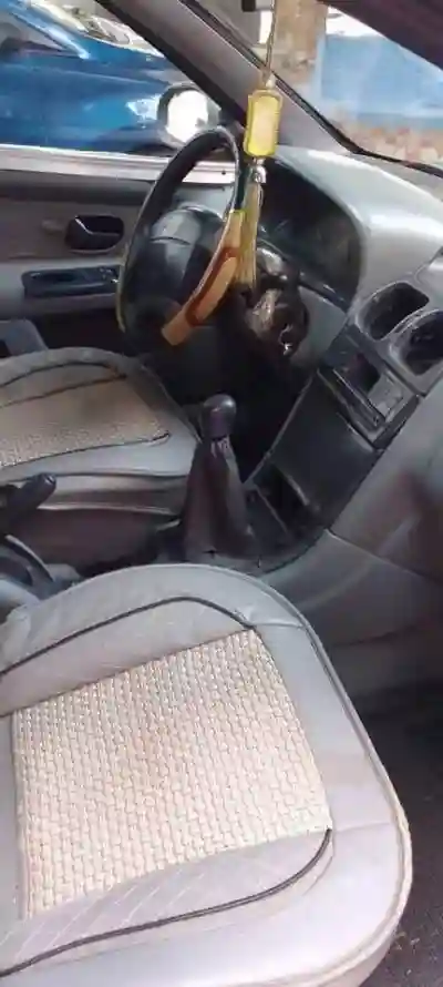 Renault Laguna1 à Dakar - Vue 1