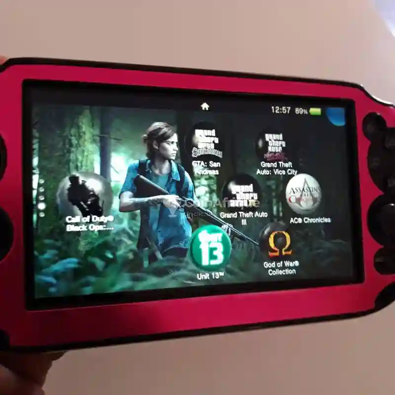 Playstation Vita Slim - Vue 2