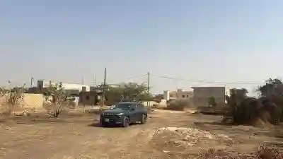 Terrains 300 Mètres Carrés à Vendre à Gandigal à Mbour - Vue 3