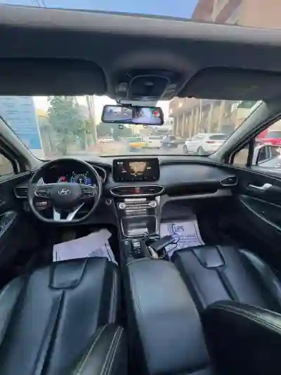 Hyundai Santafé 2019 à Dakar - Vue 2