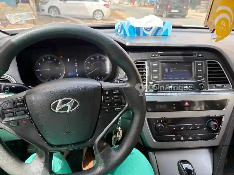 Hyundai Sonata 2015 - Vue 7