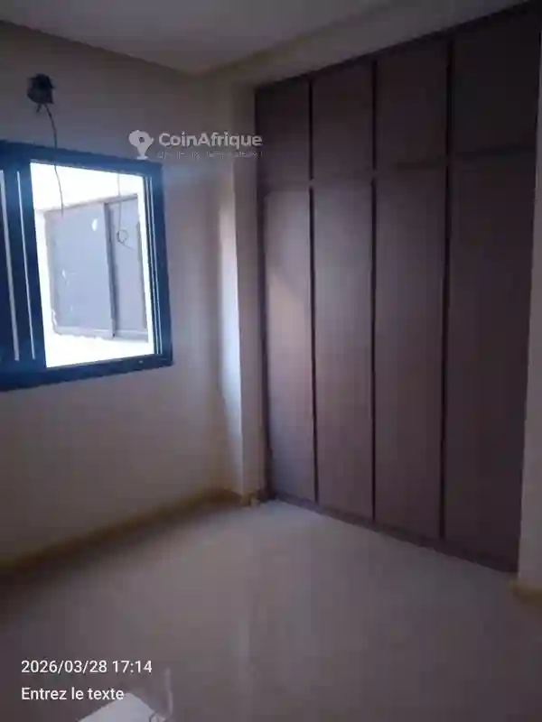 Location Studio F2 Communiqué Haut Standing à Sacré Cœur 3 - Vue 4